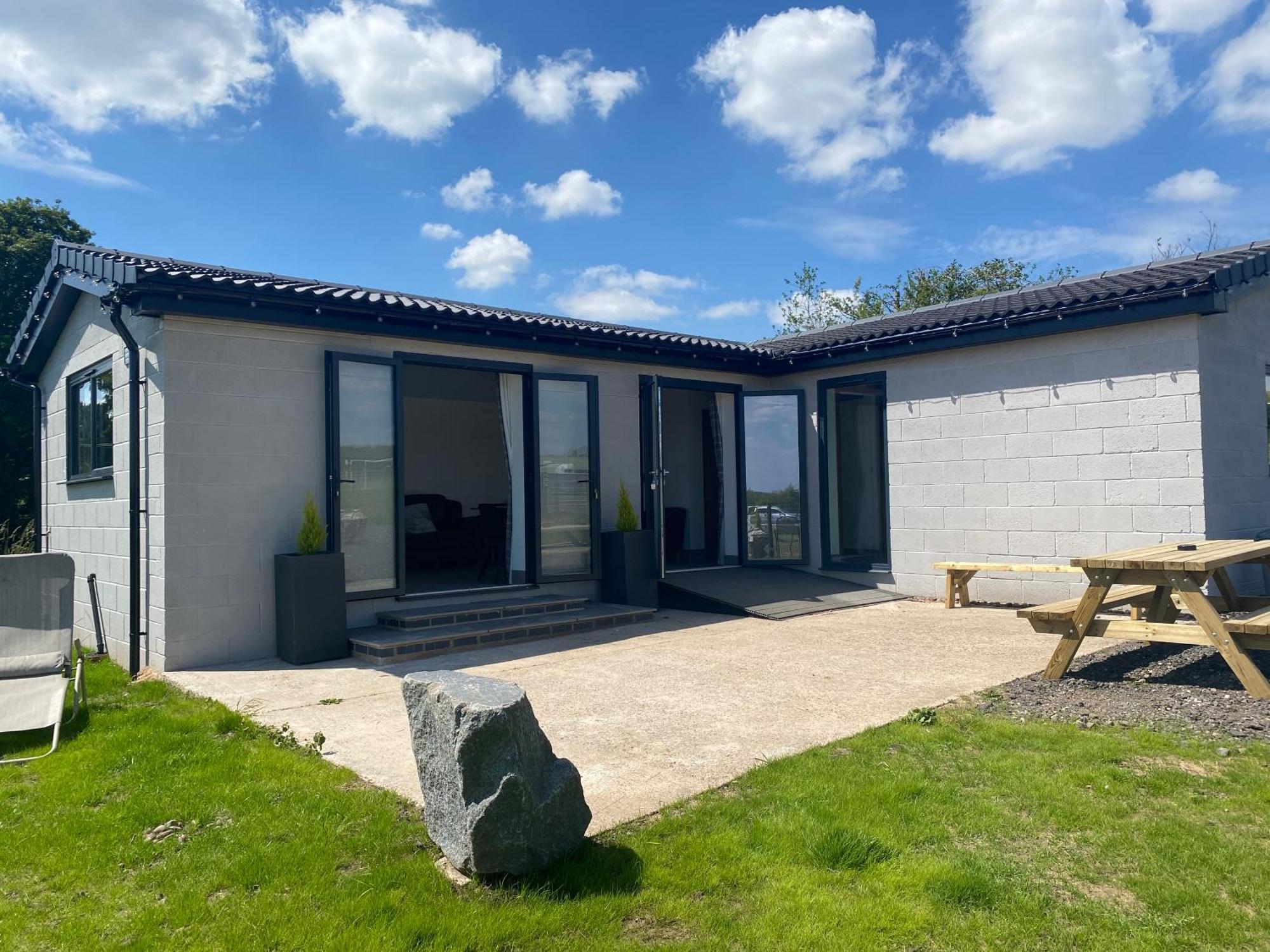 Blidworth The Little John Petite Cosy Log Cabin - Sleeps 2, Great For Romantic Breaks, Couples, Single Guests, Near Sherwood Forest At Fairview Farm, Nottingham Set In 88 Acres מראה חיצוני תמונה